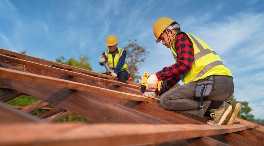 Professional Flat Roofing Installation services in La Rose, IL